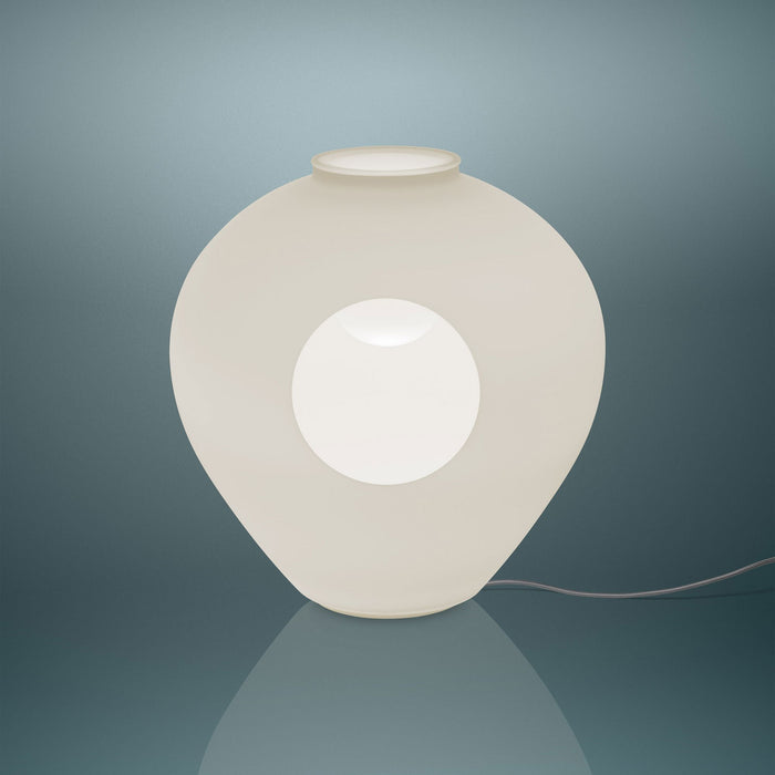 Madre LED Table Lamp in Detail.