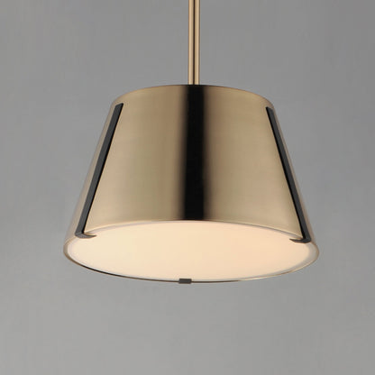 Carlo LED Pendant Light in Detail.