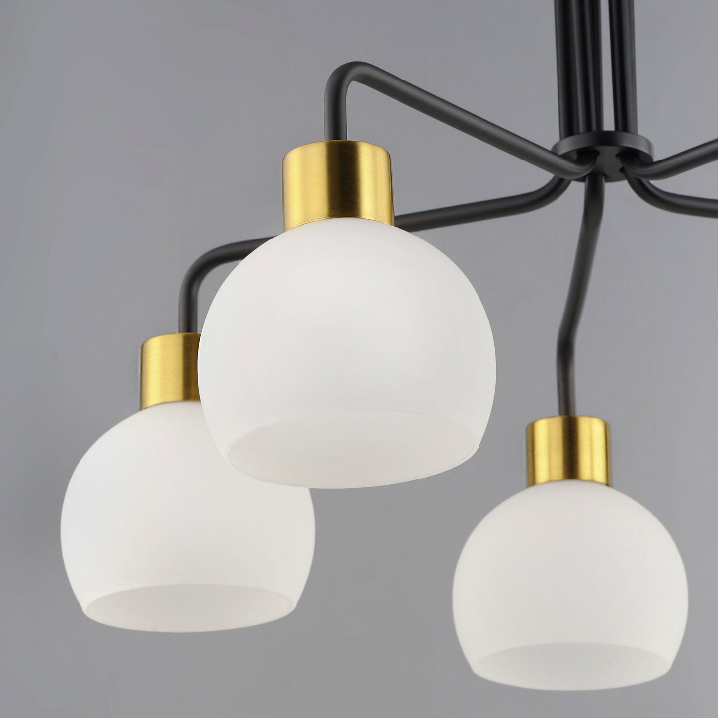 Coraline Chandelier in Detail.