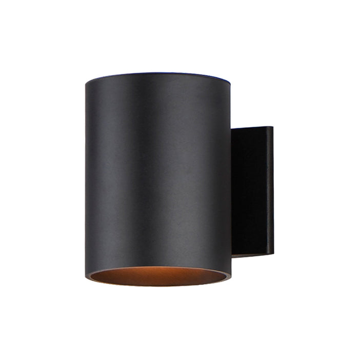 Outpost Outdoor Wall Light in Incandescent/5-Inch/Short/Black.