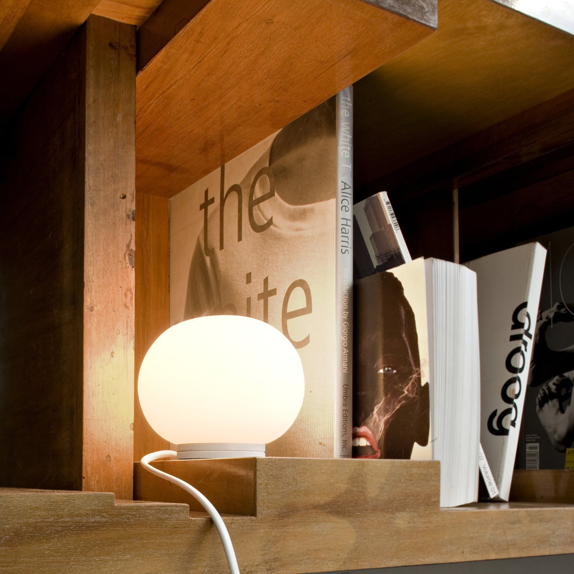 Mini Glo-Ball T Table Lamp In Use