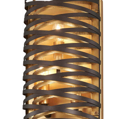 Vortic Flow Wall Light in Detail.