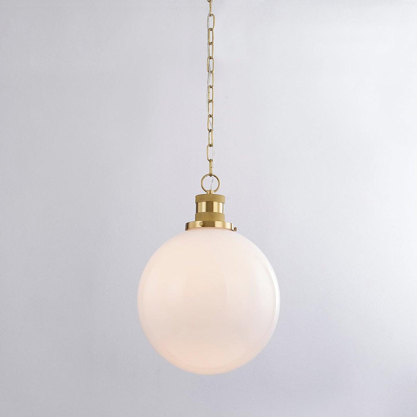 Beverly Pendant Light in Detail.