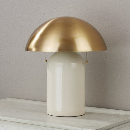 Gaia Table Lamp in Detail.