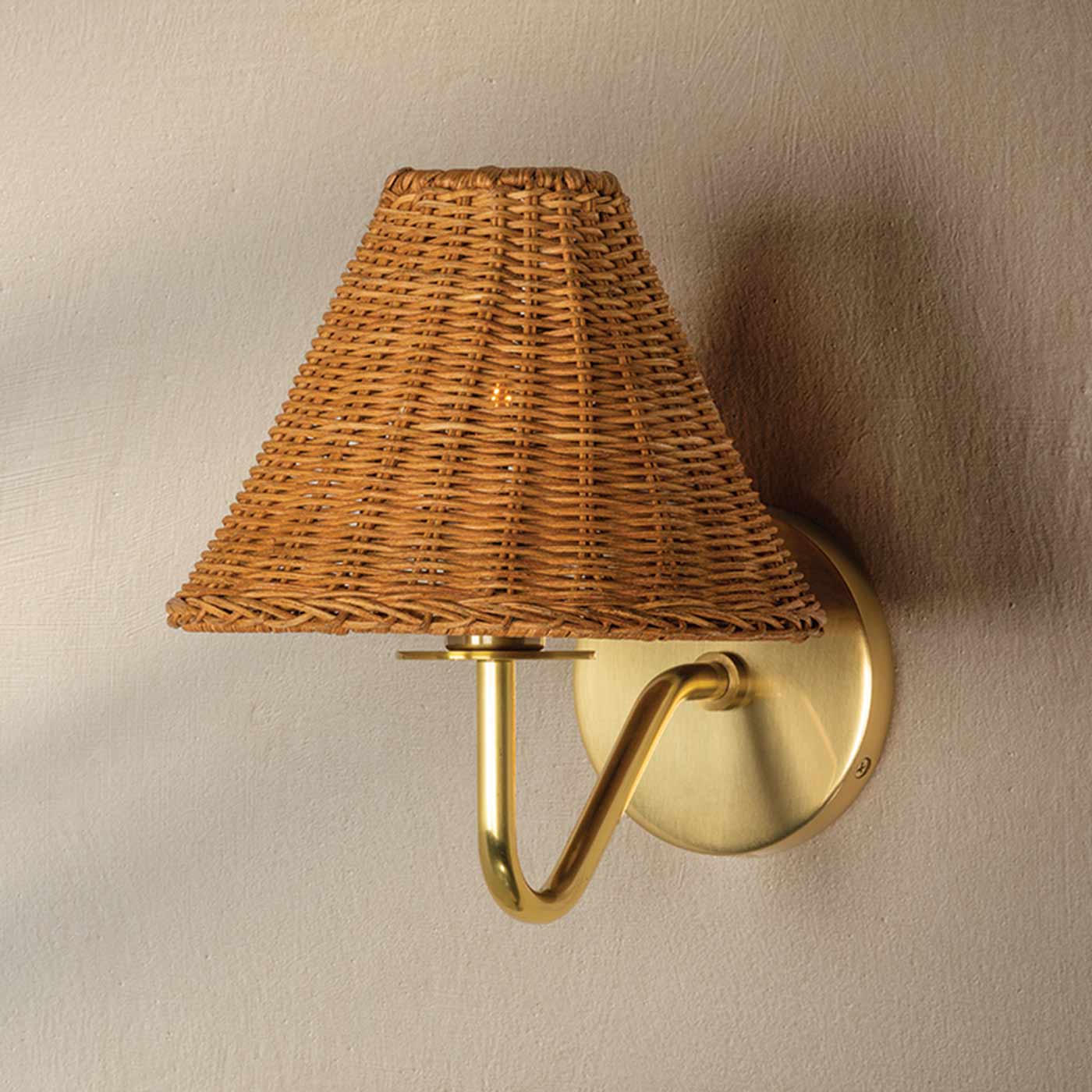 Issa Wall Light in Detail.