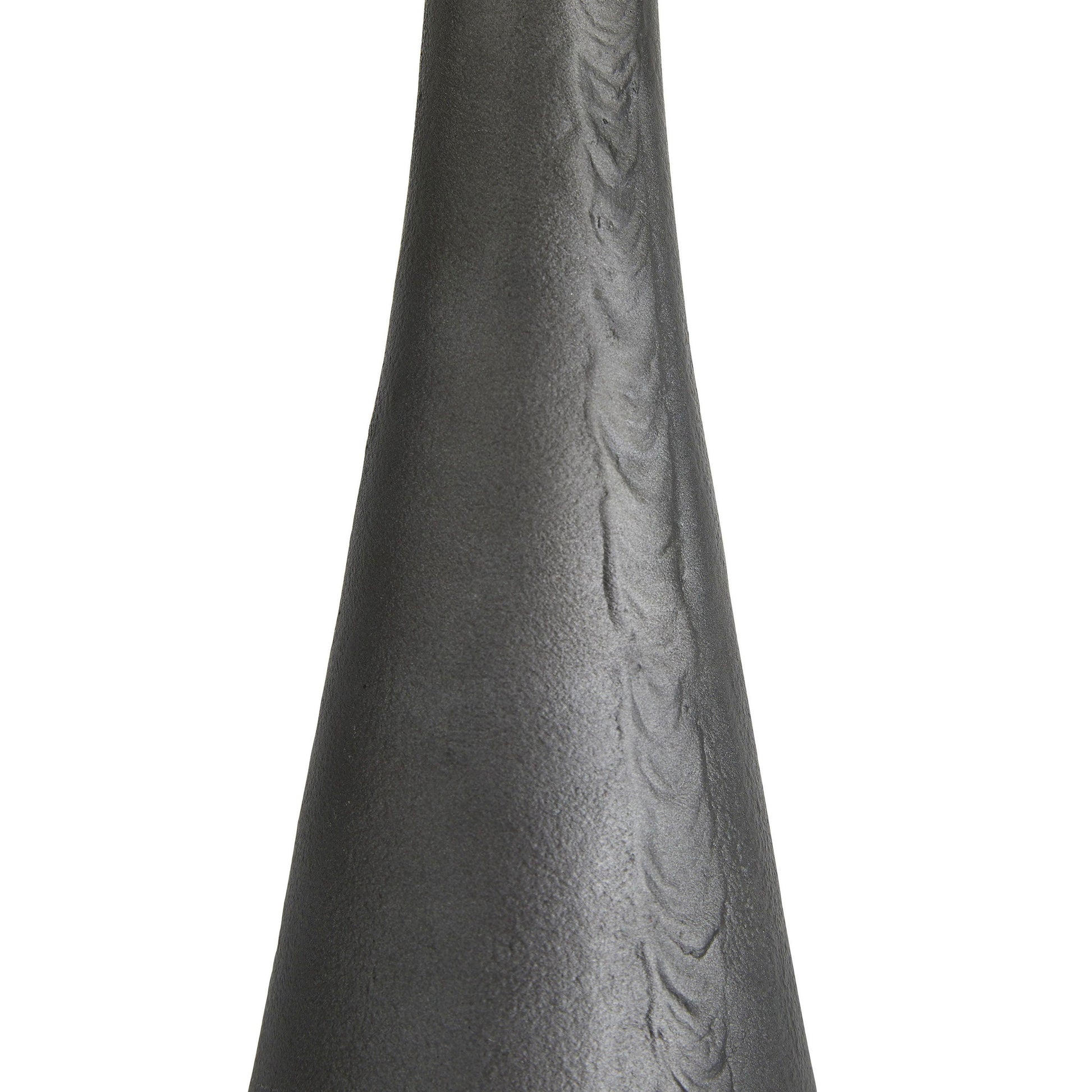 Narsi Table Lamp in Detail.