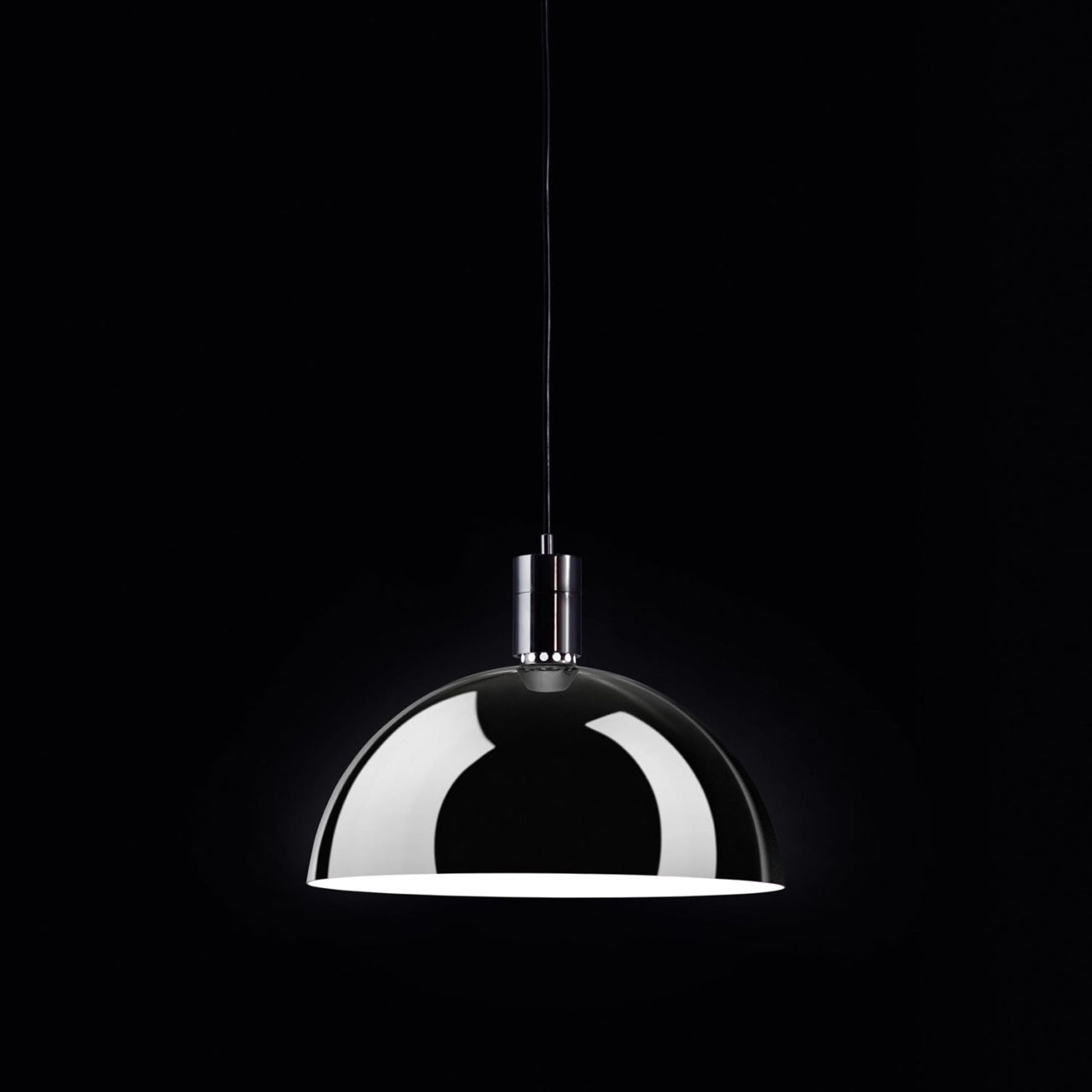 AM4 Pendant Light in Detail.