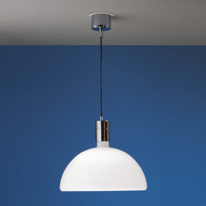 AM4 Pendant Light in Detail.