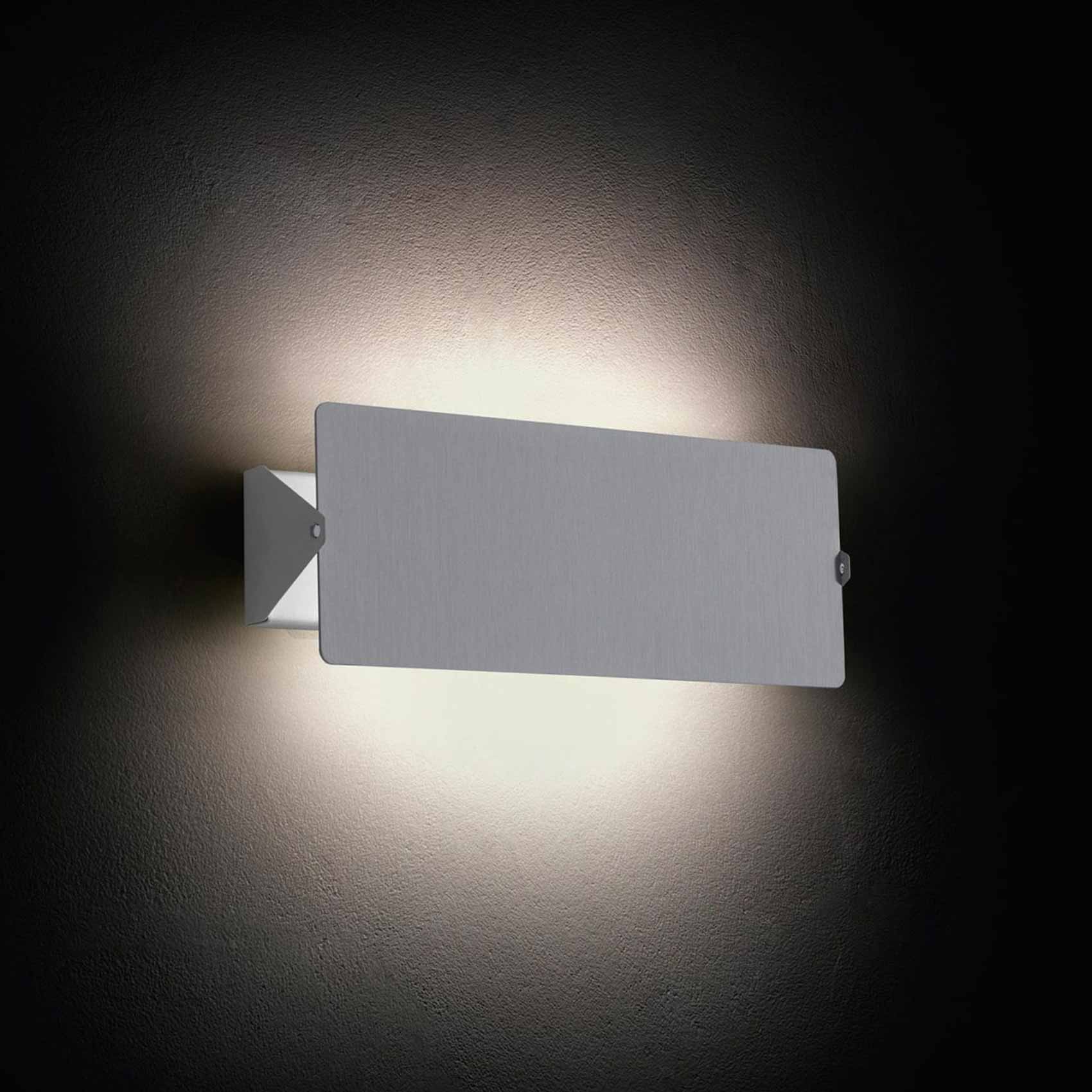 Applique A Volet Pivotant Double Wall Light in Detail.