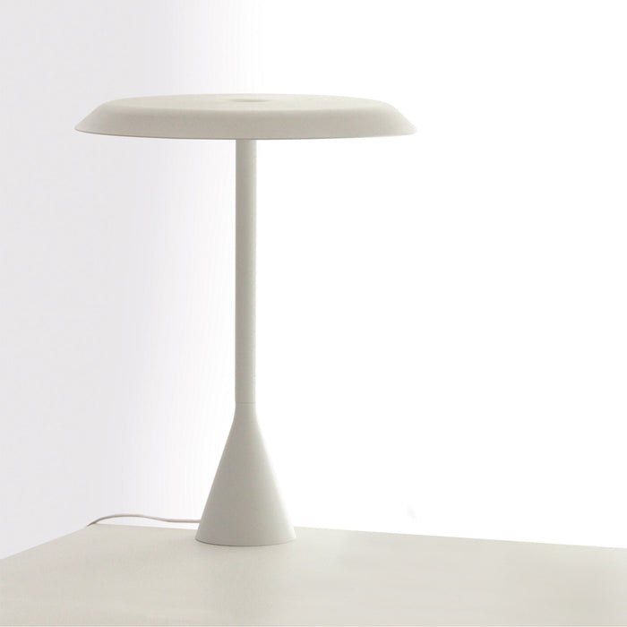 Panama LED Table Lamp in Detail.