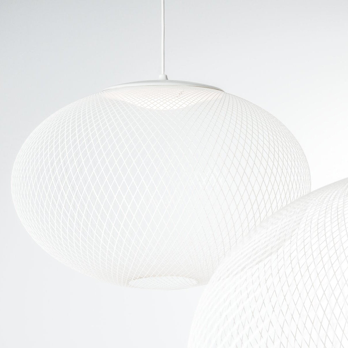 NR2 LED Pendant Light in Detail.