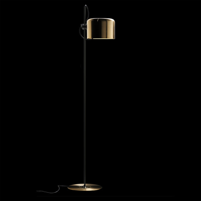 Coupe Floor Lamp in Detail.