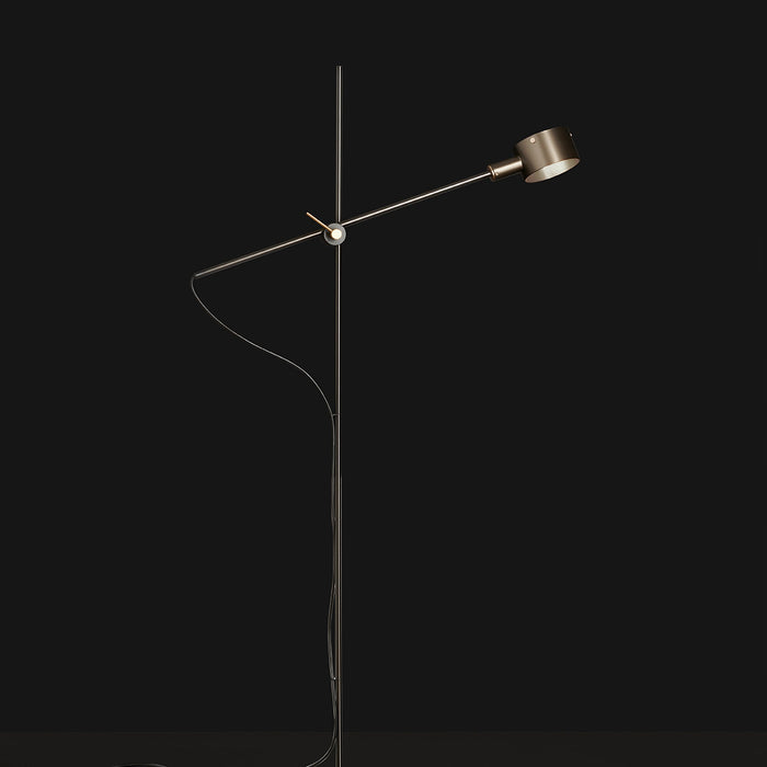 G.O. LED Floor Lamp in Detail.