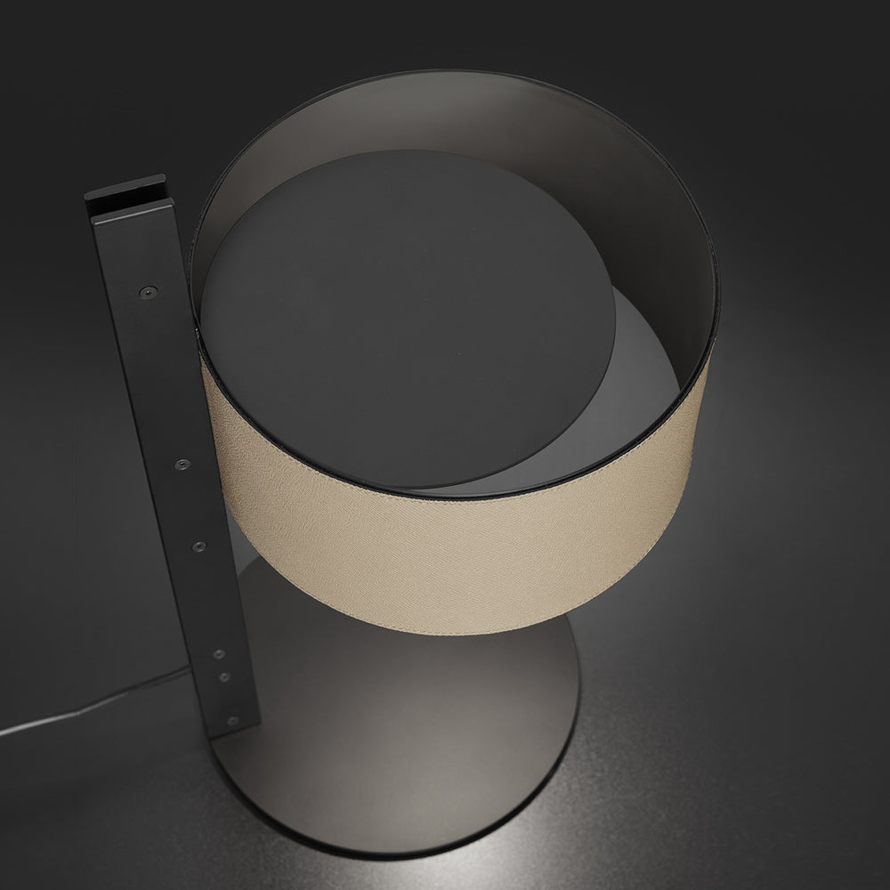 Parallel Table Lamp in Detail.