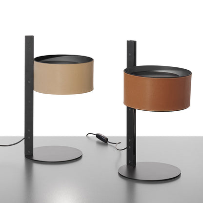 Parallel Table Lamp in Detail.