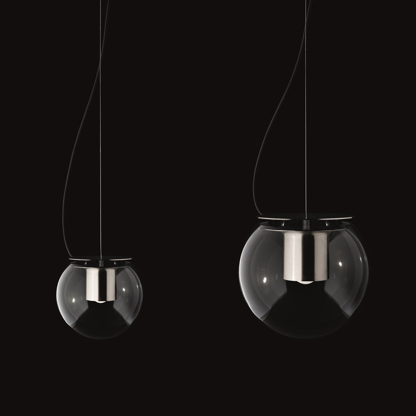 The Globe Pendant Light in Detail.