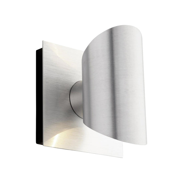 Caliber LED Outdoor Wall Light in Detail.