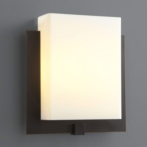 Pathways LED Wall Light in Detail.