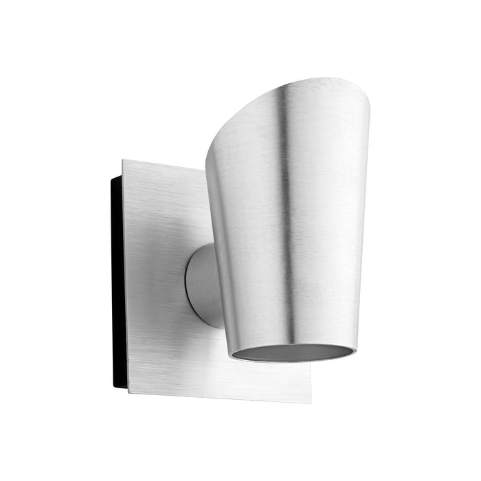 Pilot Outdoor LED Wall Light in Brushed Aluminum.