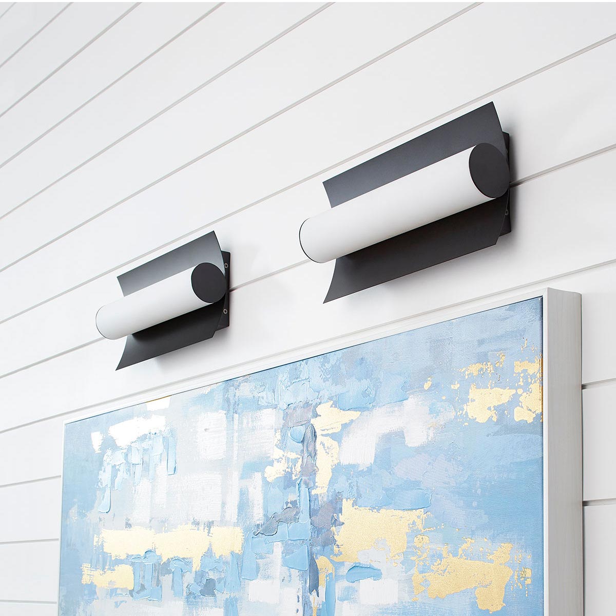 Wave LED Bath Wall Light in Detail.