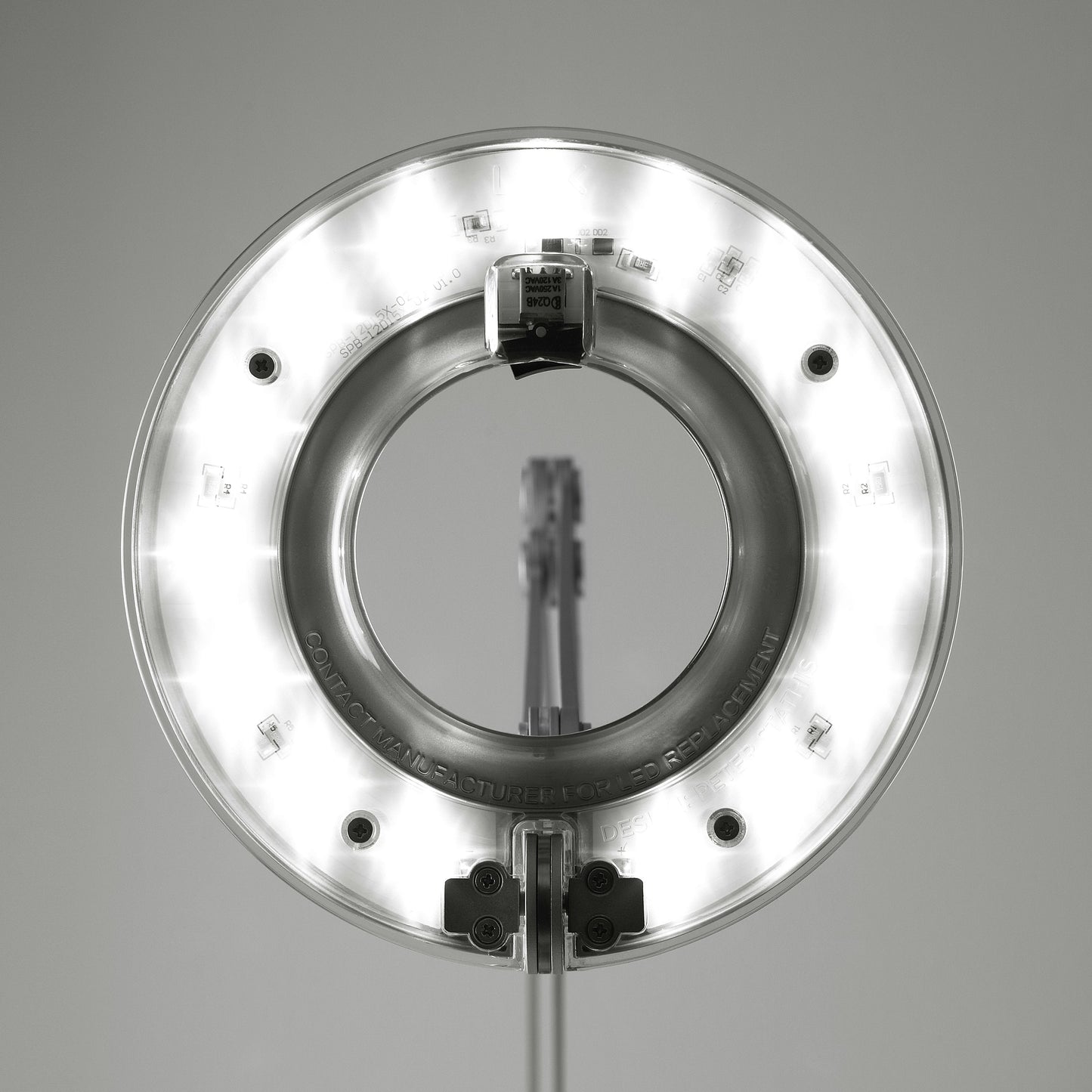 Link LED Floor Lamp in Detail.