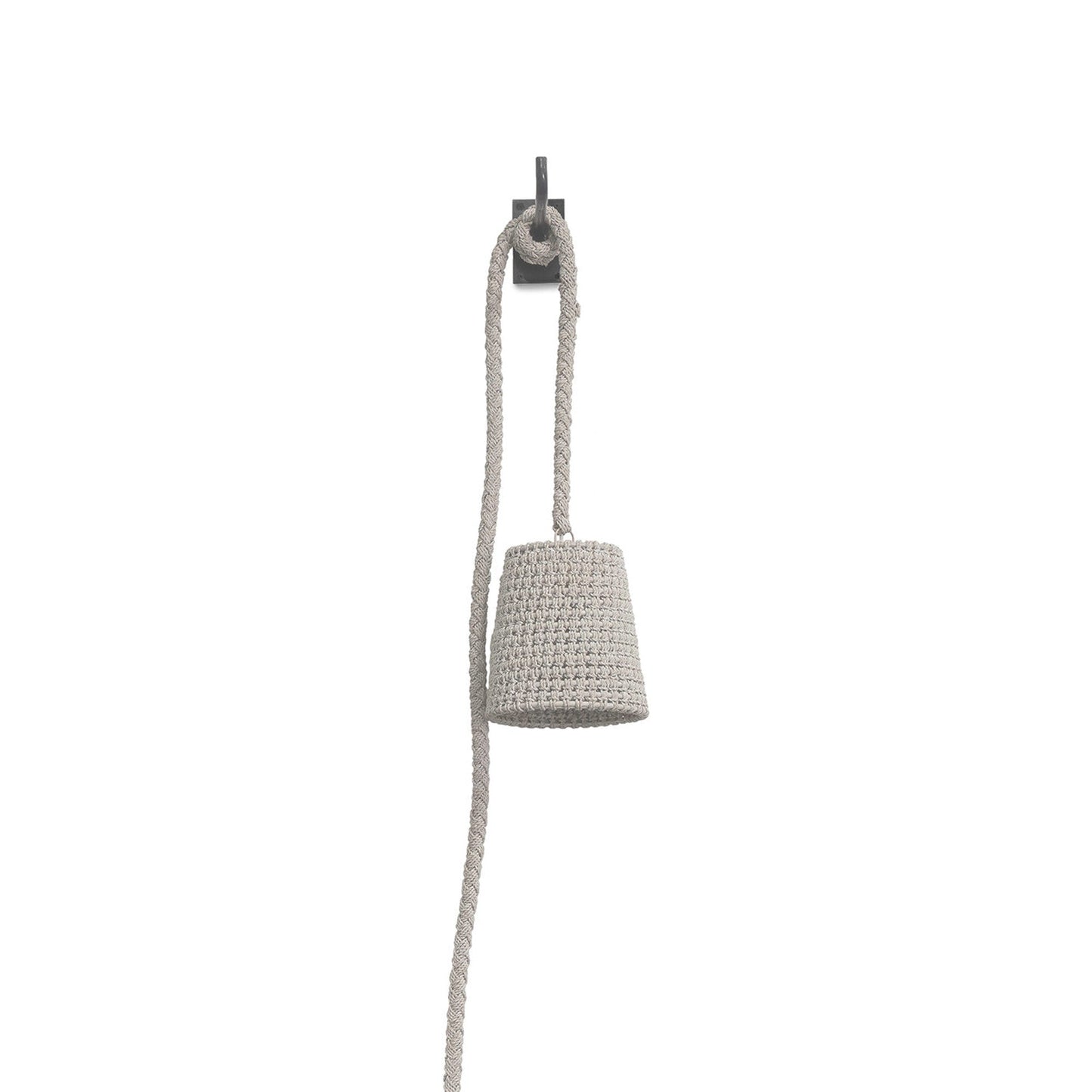 Green Oaks Rope Wall Light in White Sand.