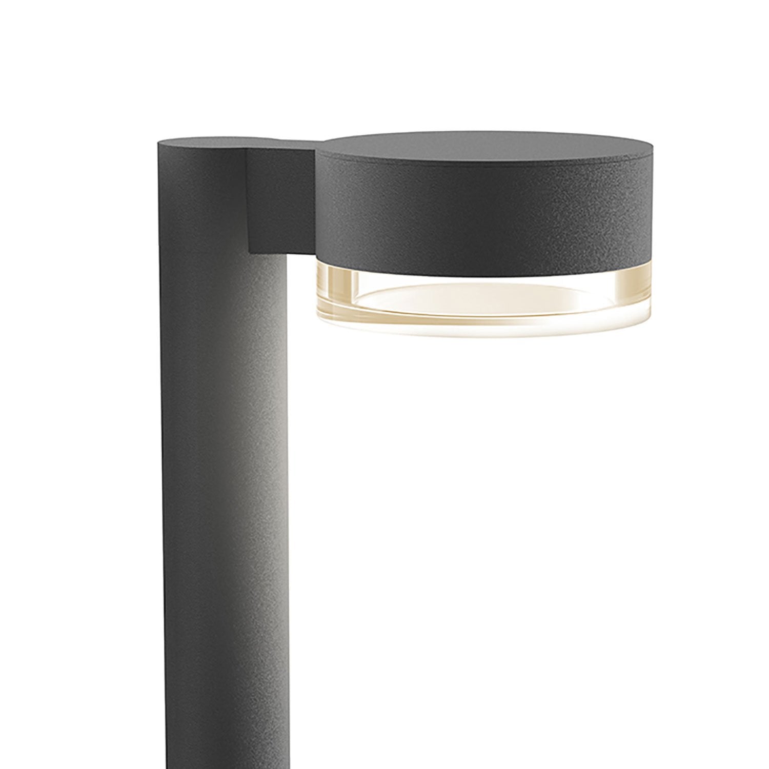 Reals Plate Cap LED Bollard in Detail.