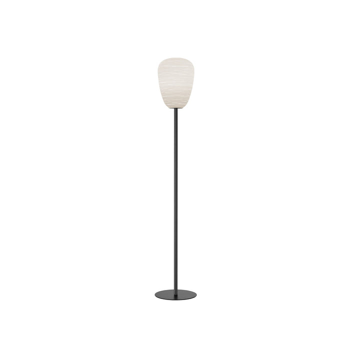 Rituals 1 Floor Lamp in White and Black.