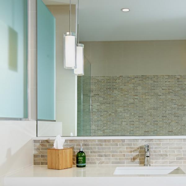 Sara Grande Pendant Light in bathroom.