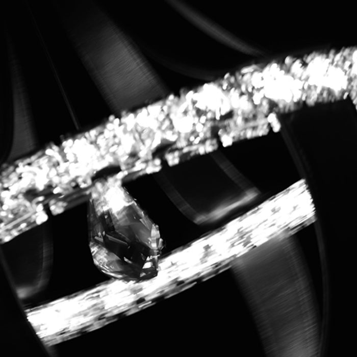 Crystal Empire LED Pendant Light in Detail.
