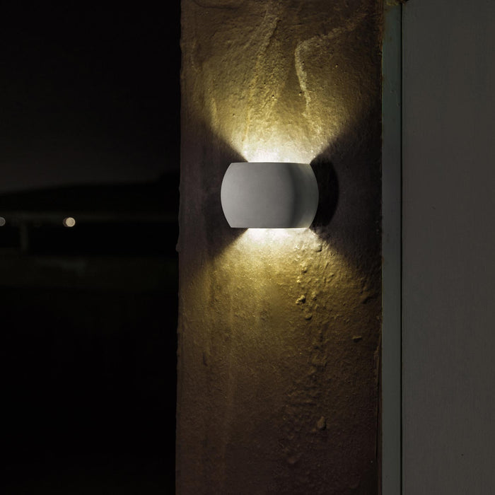 Castle Round Outdoor LED Wall Light in Detail.