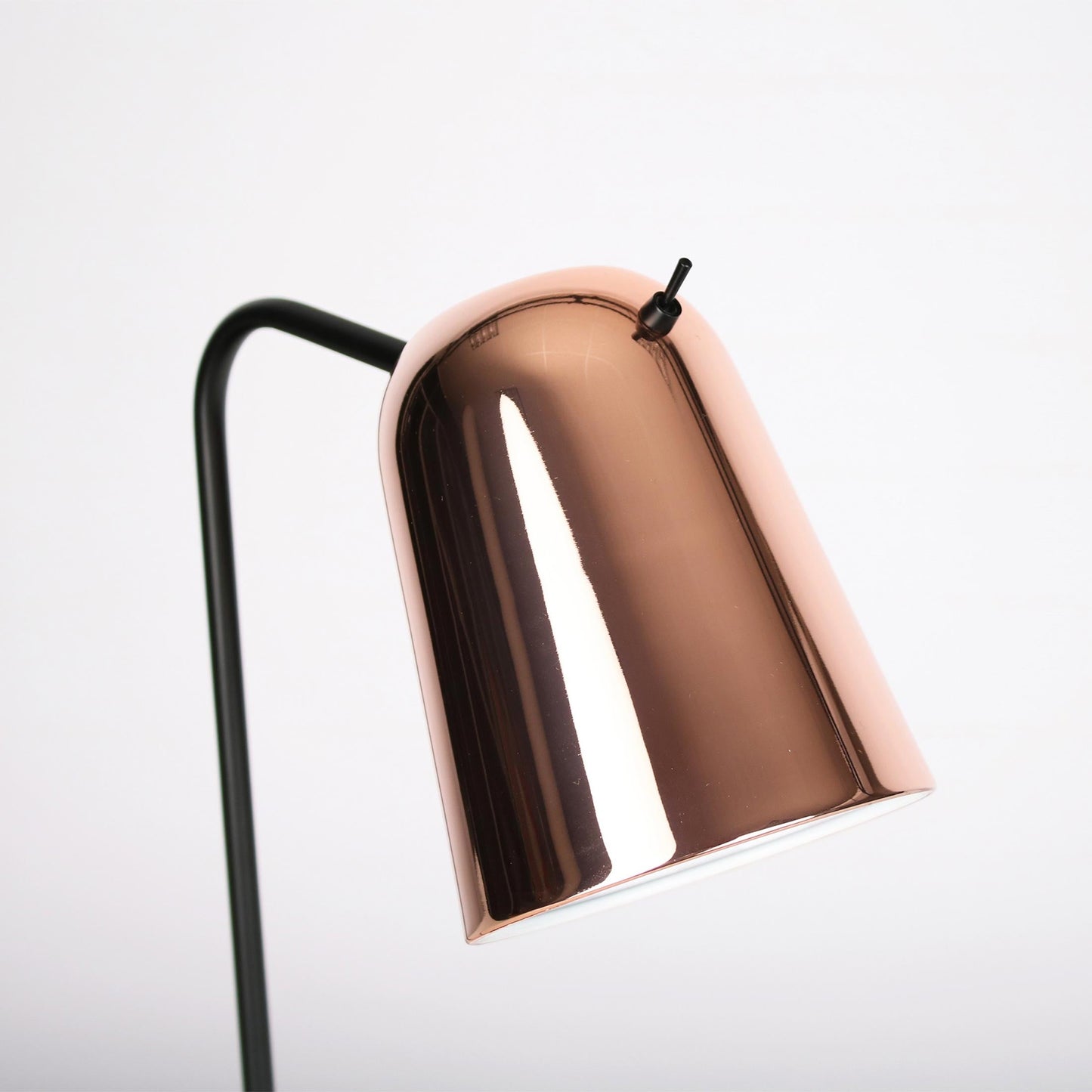 Dobi Table Lamp in Detail.