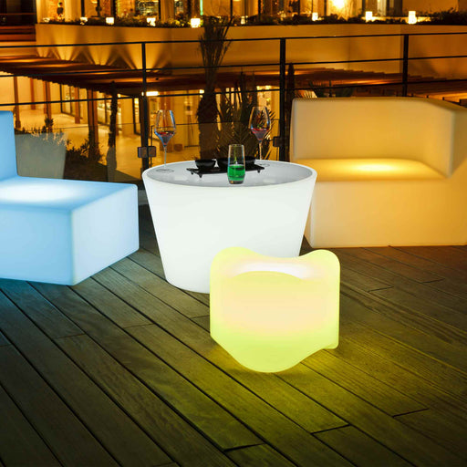 Bass Outdoor LED Table Lamp in Outside Area.