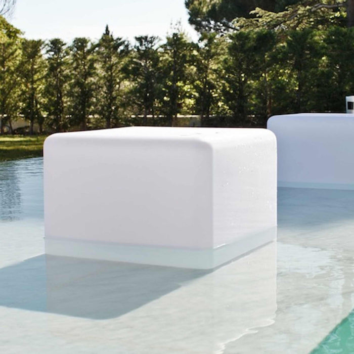 Cube Bluetooth Outdoor LED Lamp in Large.