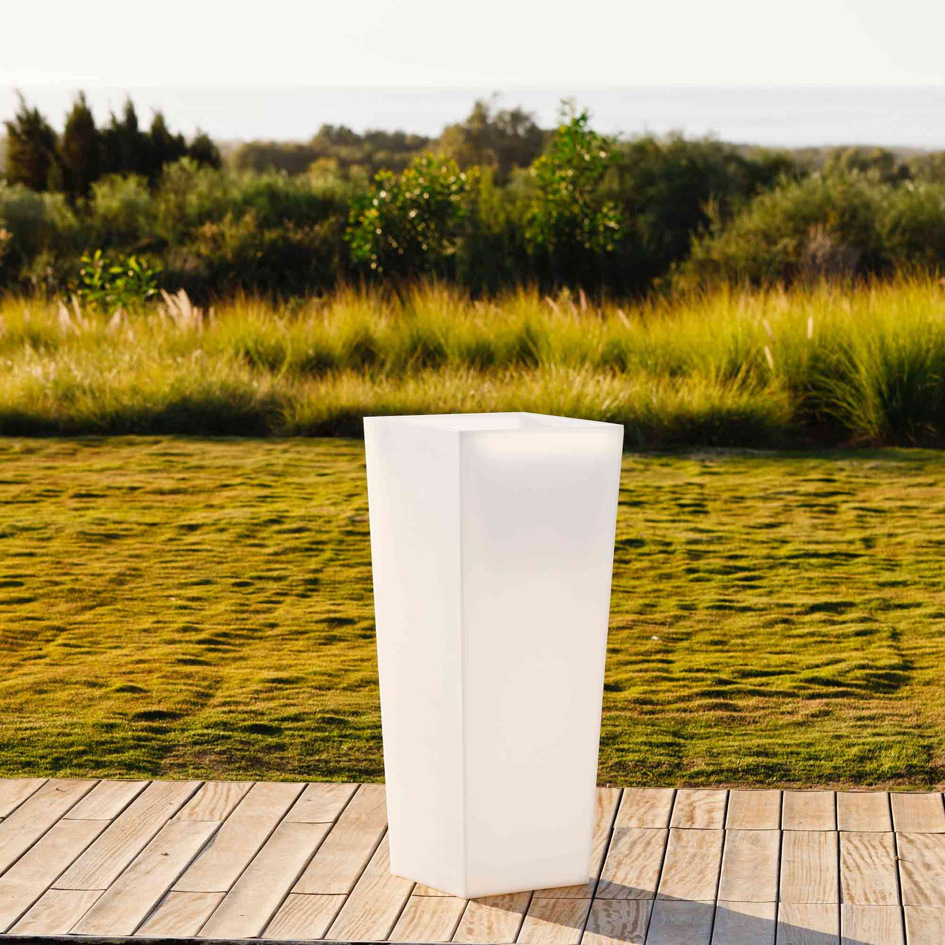 outdoor light up plant pots Rumba Pot Planter Smart & Green Size: 20" H x 14" W x 14" D