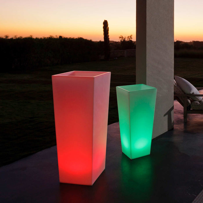 Rumba Bluetooth Outdoor LED Planter in Outside Area.