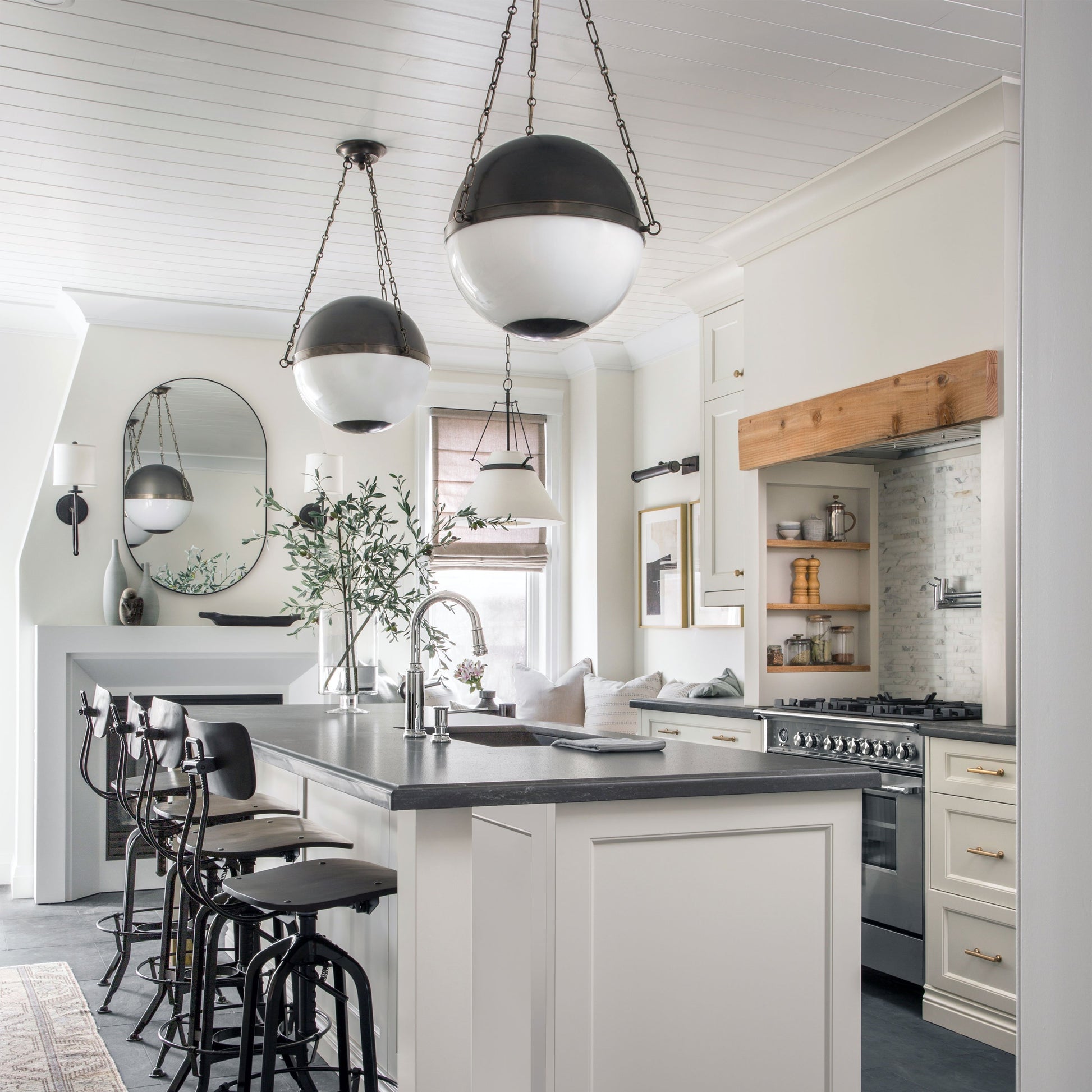 Sphere No.2 Pendant Light in dining room.