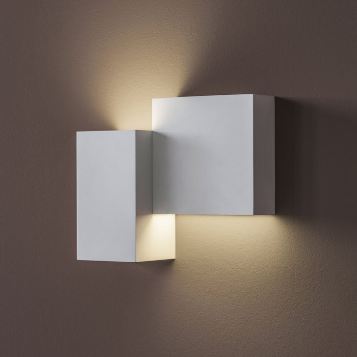 Structural LED Wall Light in Detail.