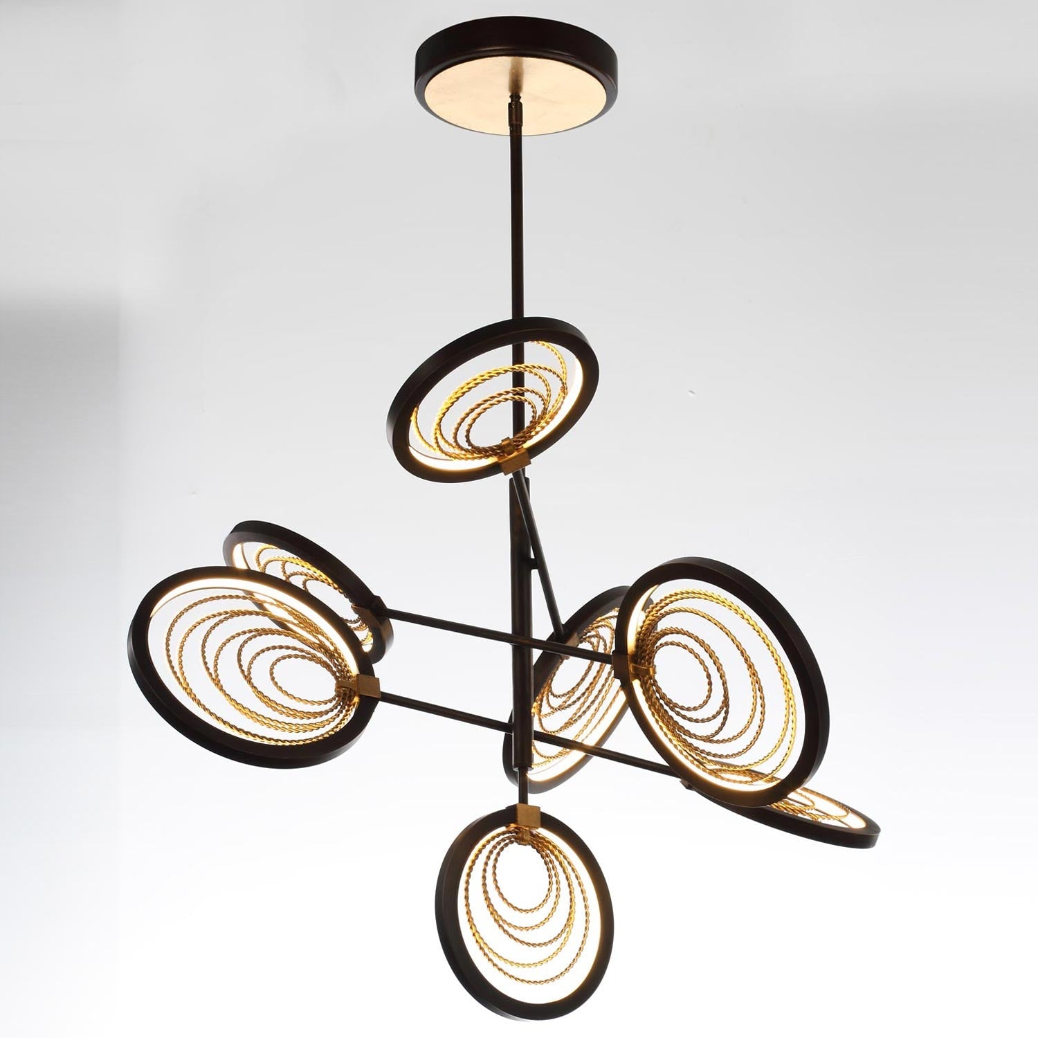 Lariat LED Pendant Light in Detail.