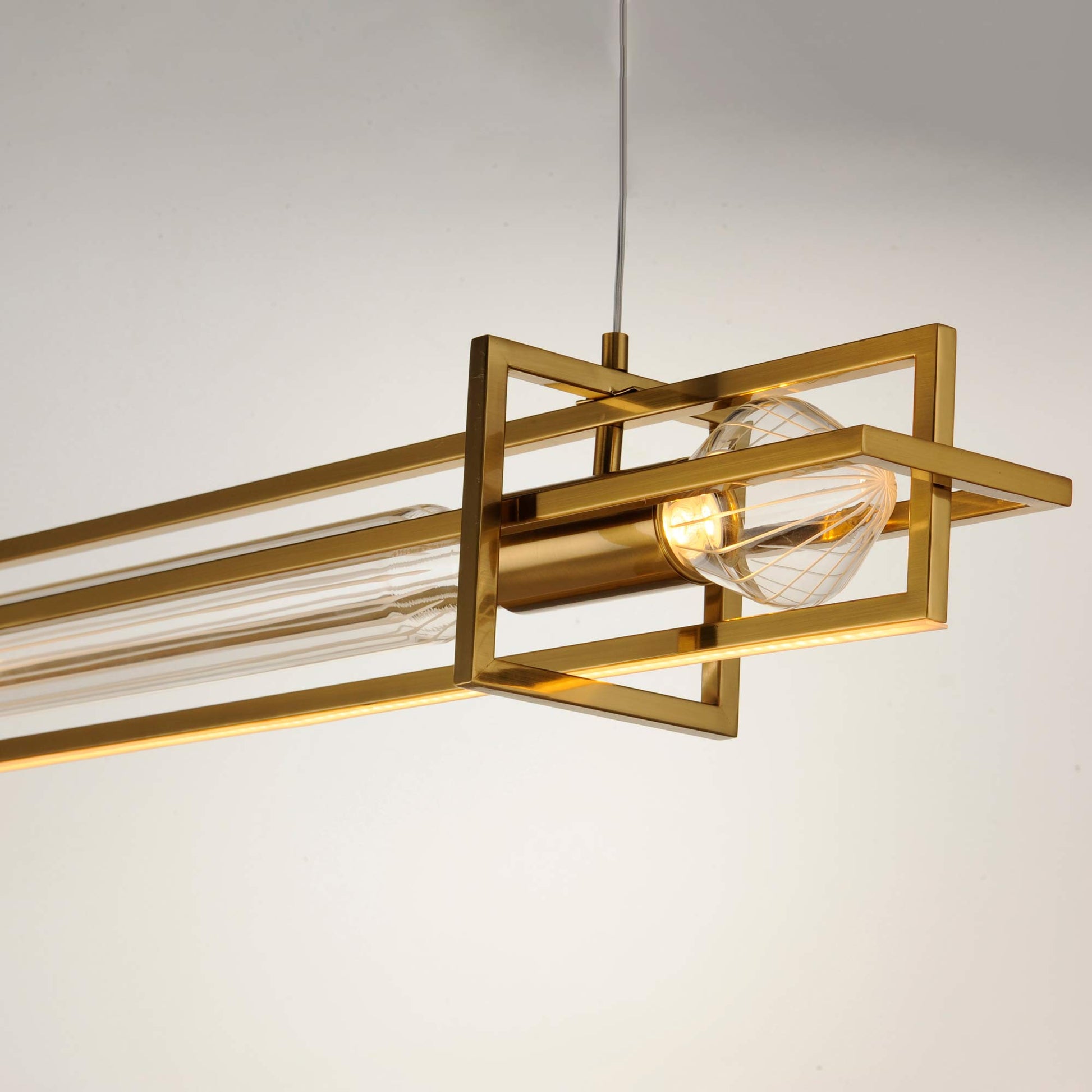 Zeppelin LED Linear Pendant Light in Detail.