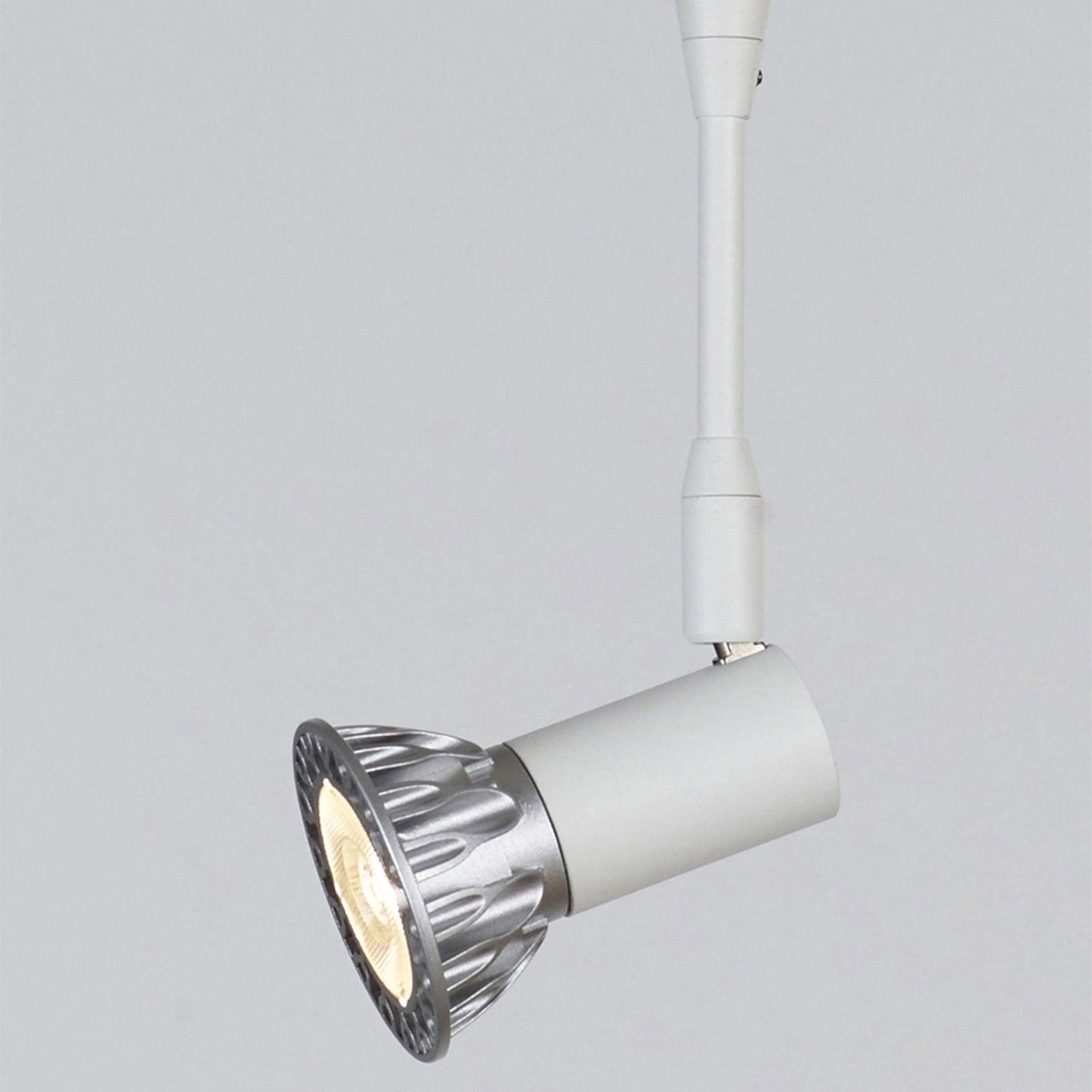 Bolt Low Voltage Head in Detail.