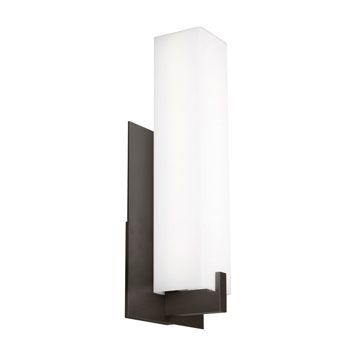 Cosmo Outdoor LED Wall Light in Bronze (Large).