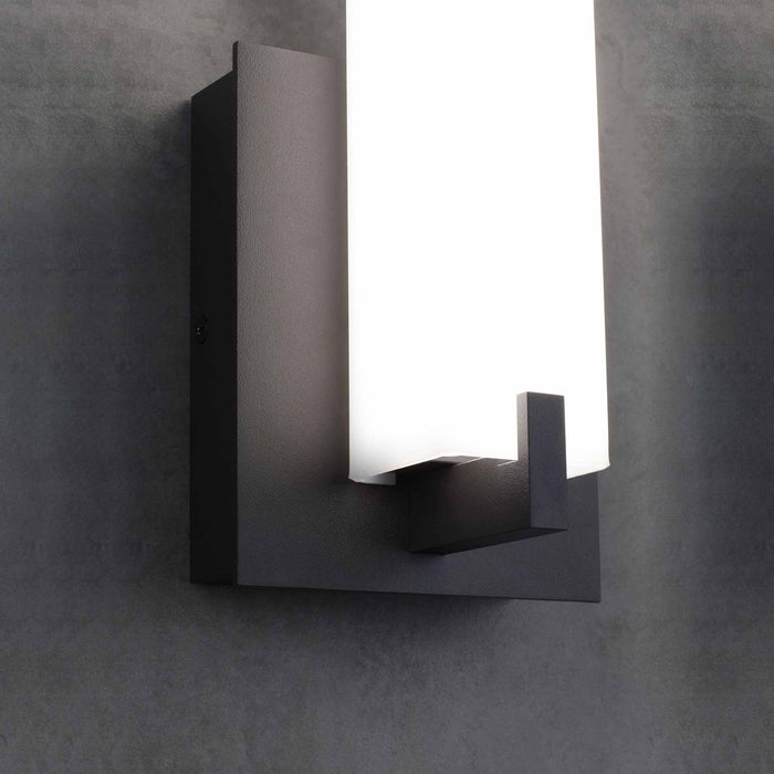 Cosmo Outdoor LED Wall Light in Detail.