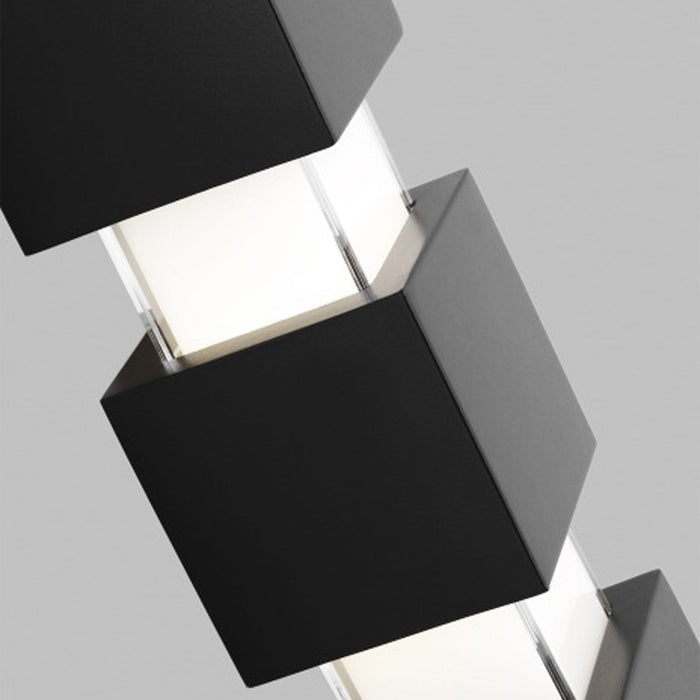 Leagan Outdoor LED Wall Light in Detail.