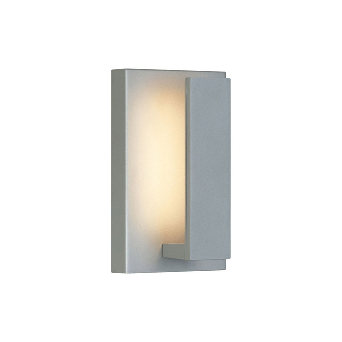 Nate Outdoor LED Wall Light in Silver (Small).
