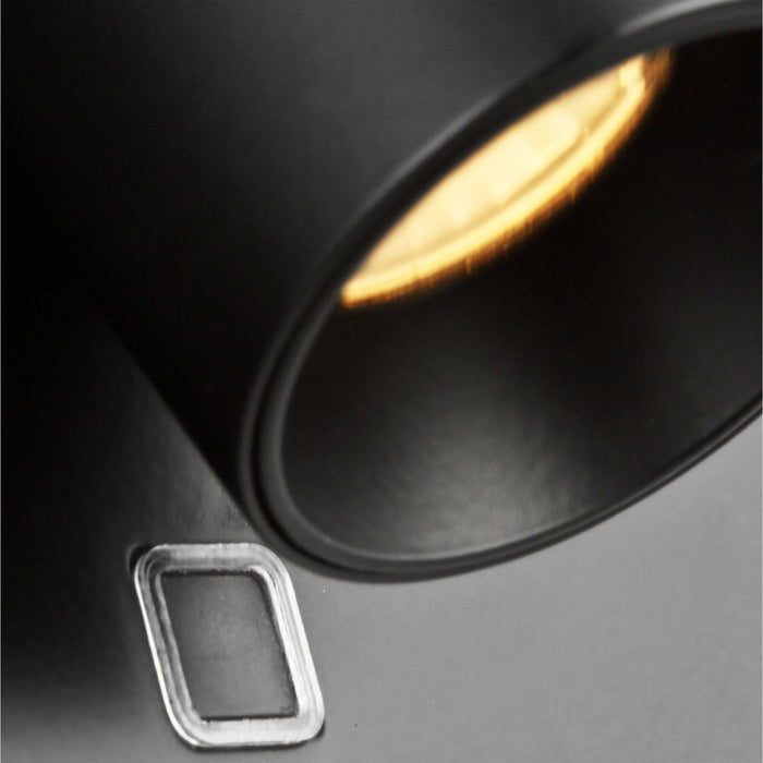 Ponte LED Wall Light in Detail.