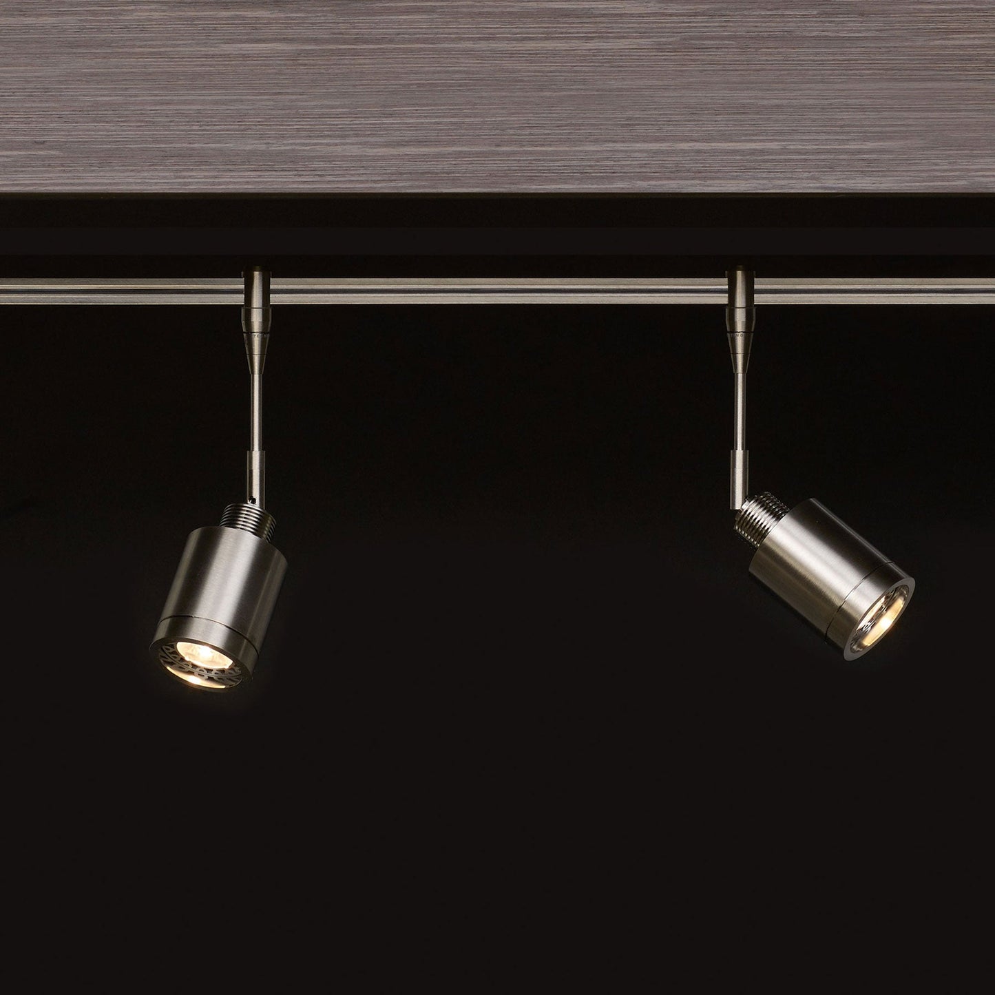 Tellium Low Voltage Head in Detail.