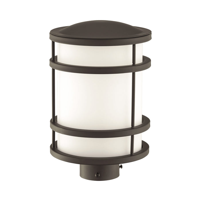 Bay View Outdoor Post Light in Oil Rubbed Bronze.