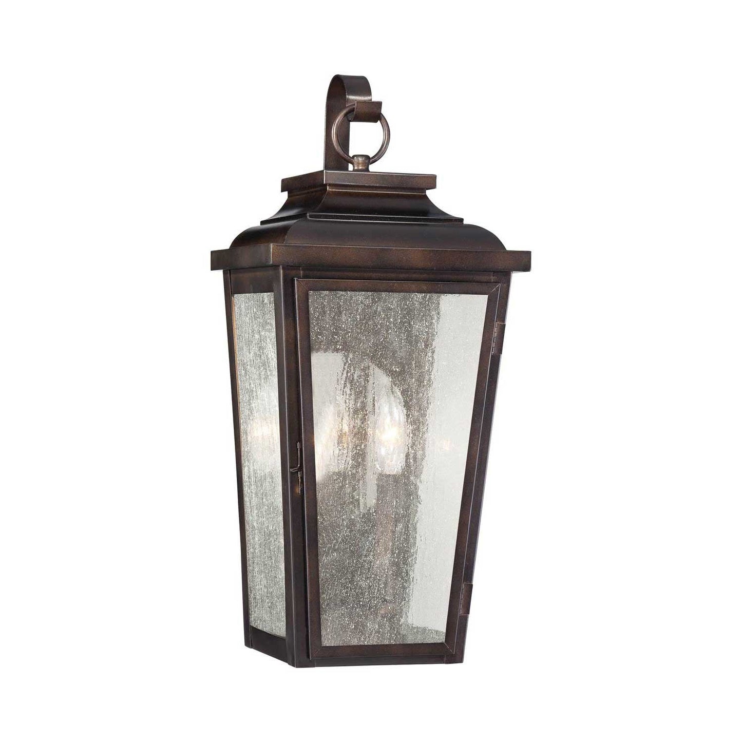Irvington Manor Outdoor Wall Light in Clear Seeded Glass (Pocket/Incandescent).