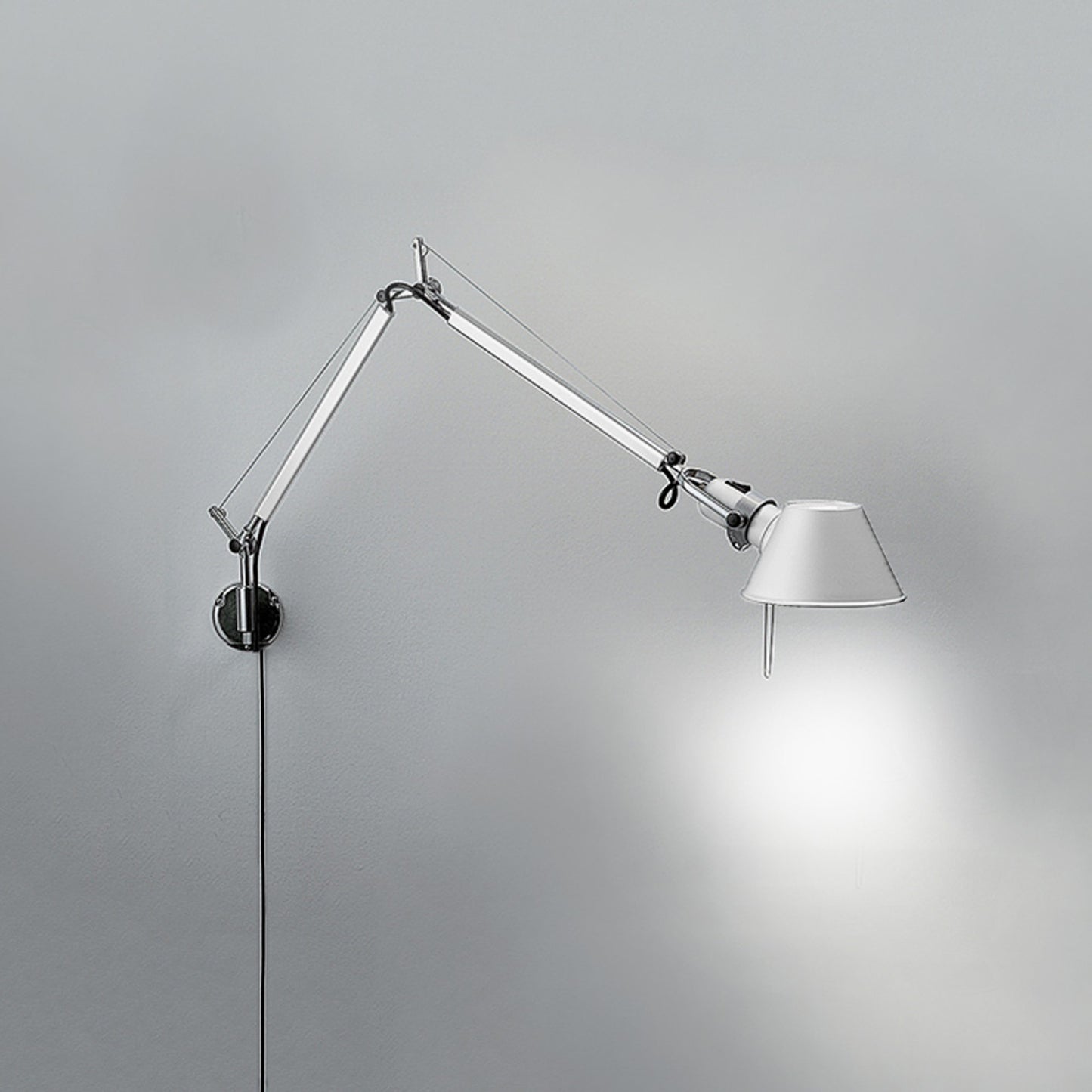 Tolomeo Wall Light in White/Mini/S.